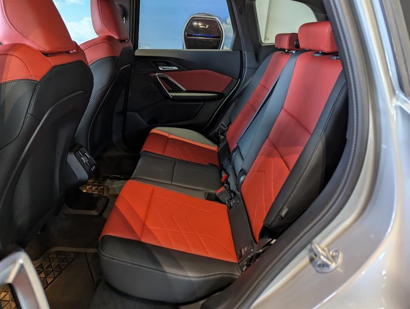 2025 BMW X1 - Image 6