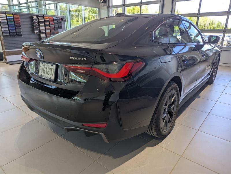 2025 BMW i4 - Image 6