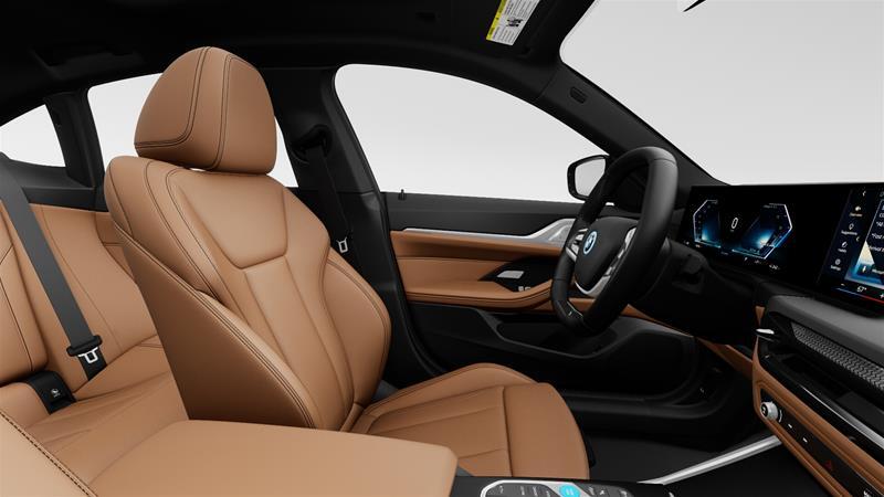 2025 BMW i4 - Image 9