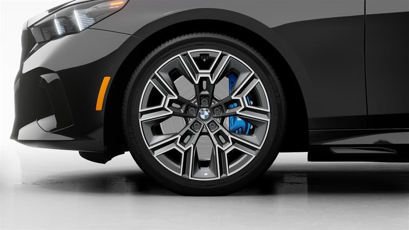 2026 BMW i5 - Image 10