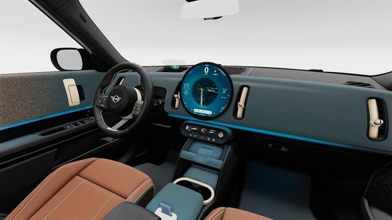 2025 MINI Countryman - Image 13