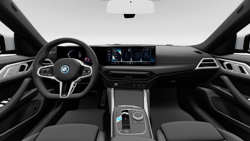 2025 BMW i4 - Image 10