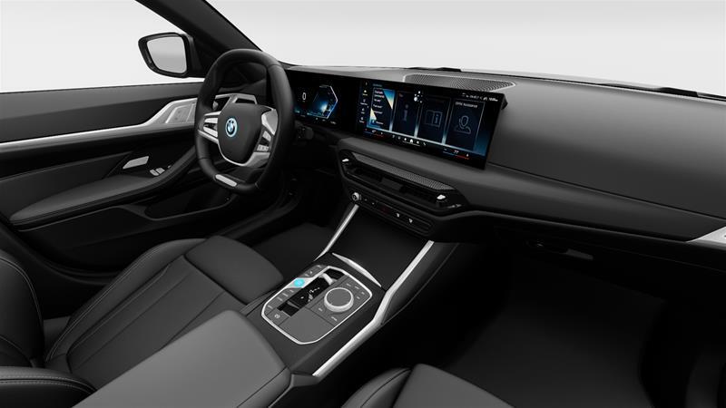 2025 BMW i4 - Image 6