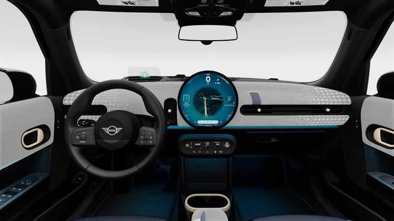 2025 MINI 5 Door - Image 9