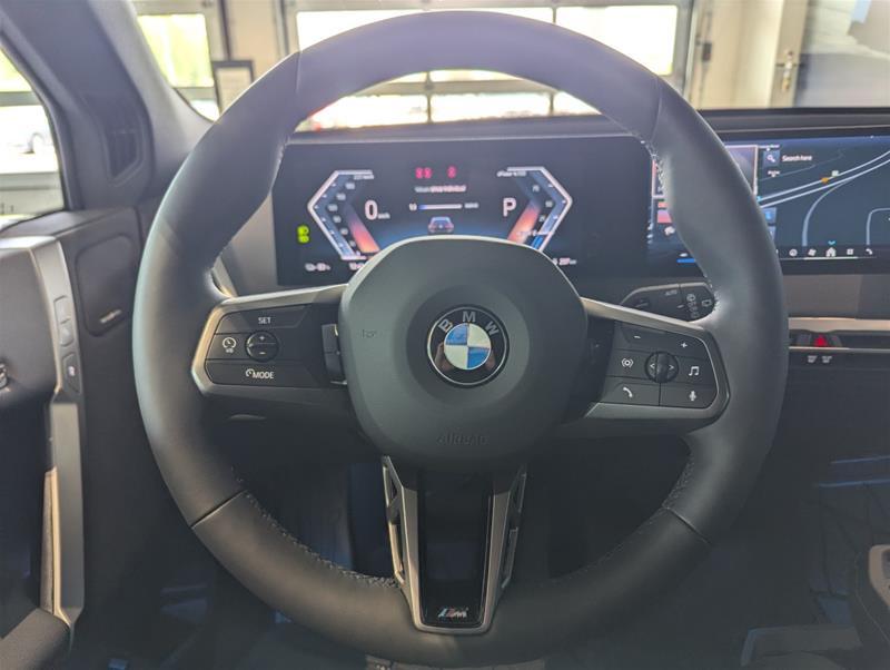 2025 BMW iX - Image 30
