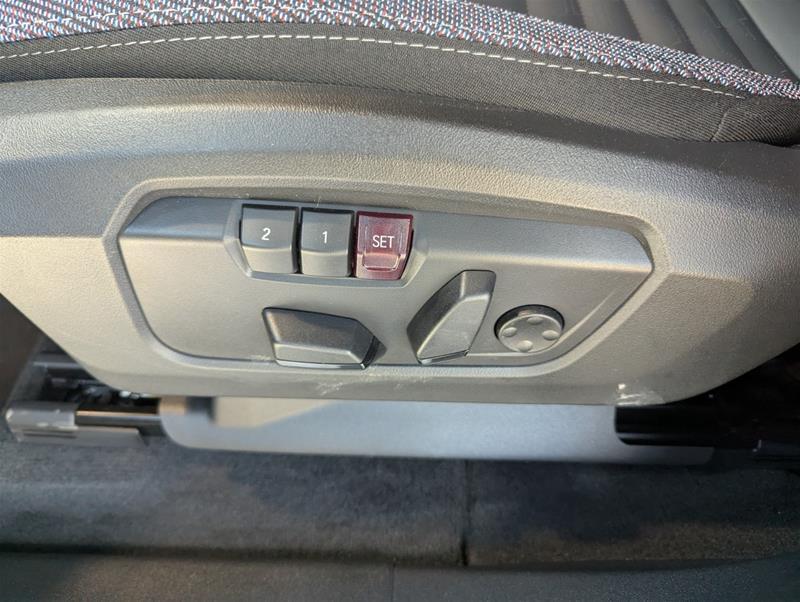 2025 MINI Countryman - Image 15