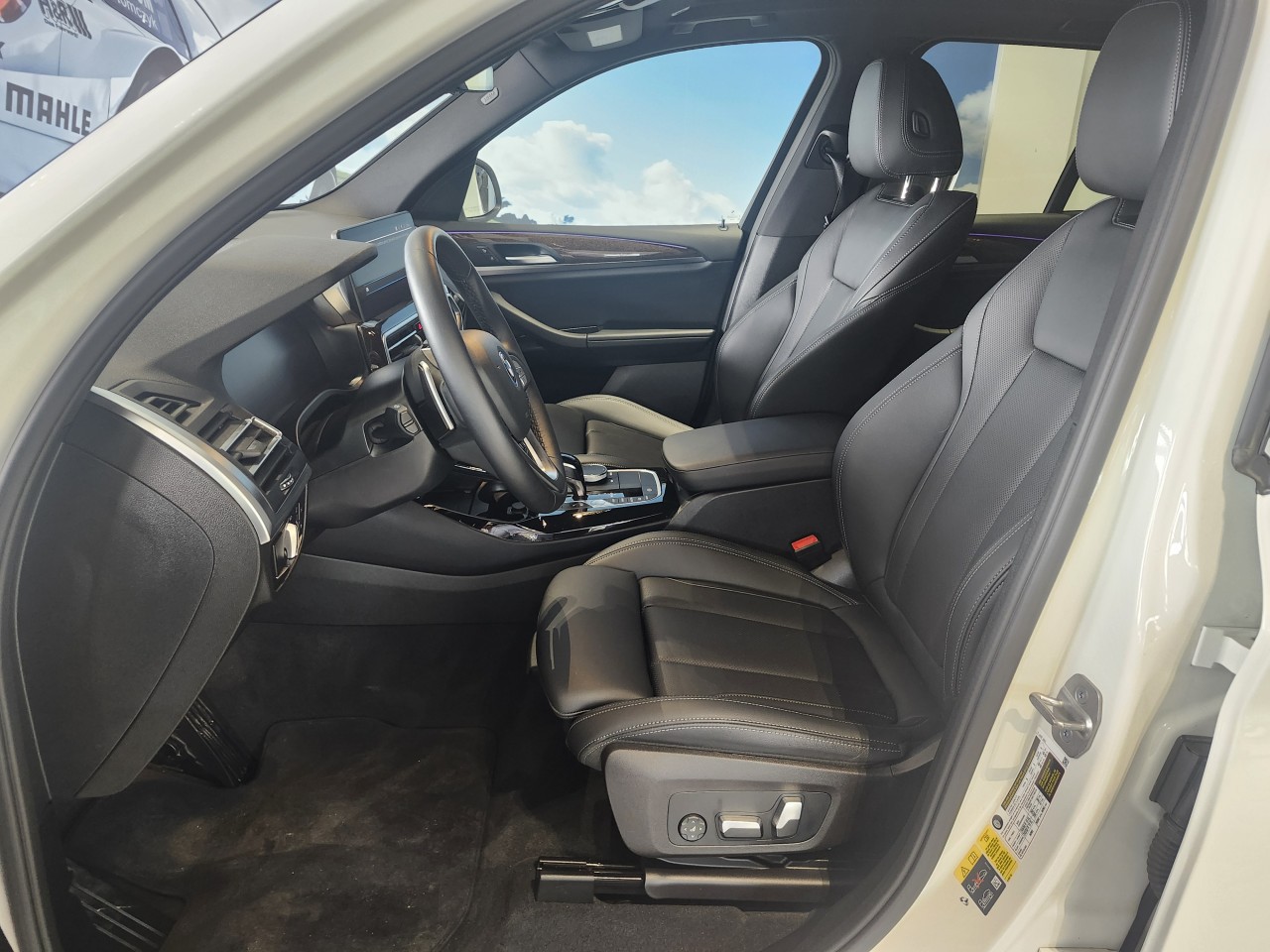 2023 BMW X3 - Image 12