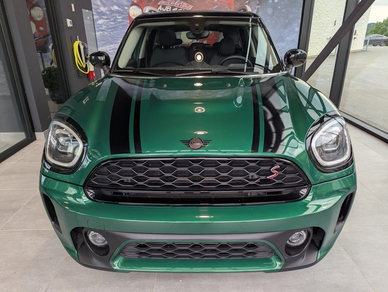 2024 Mini Cooper Countryman - Image 2