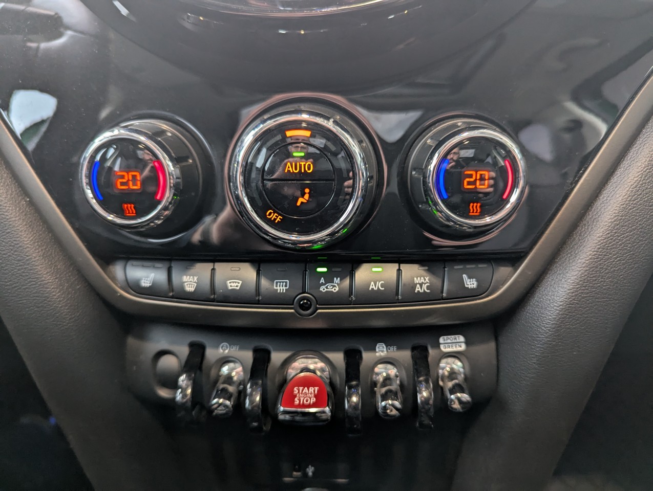 2024 Mini Cooper Countryman - Image 21