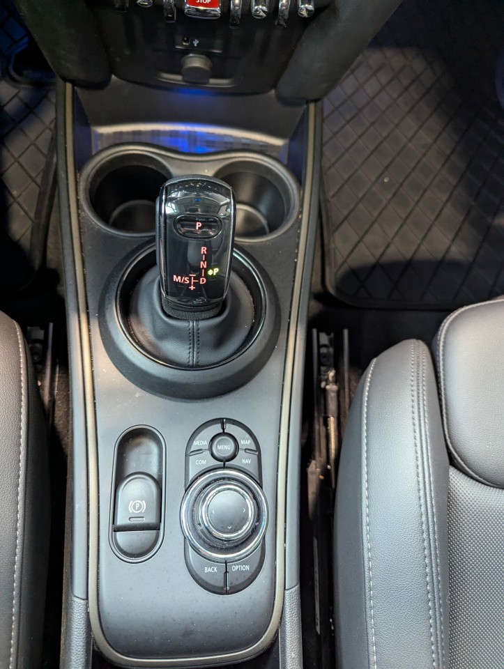 2024 Mini Cooper Countryman - Image 22