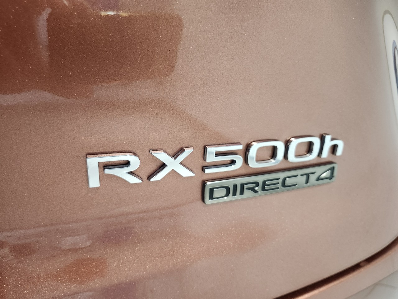 2024 Lexus RX500h - Image 6