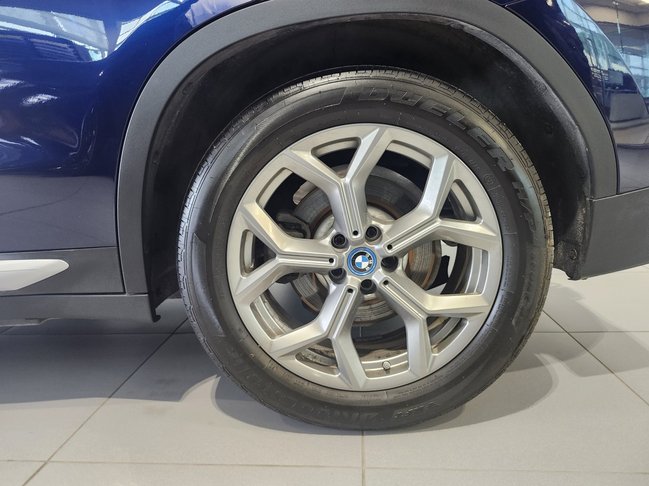 2023 BMW X3 - Image 3