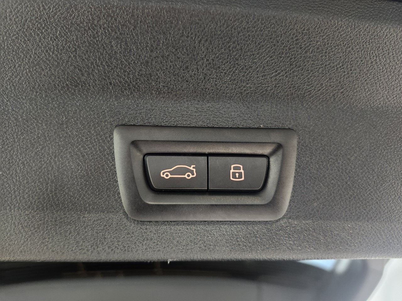 2023 BMW X3 - Image 7