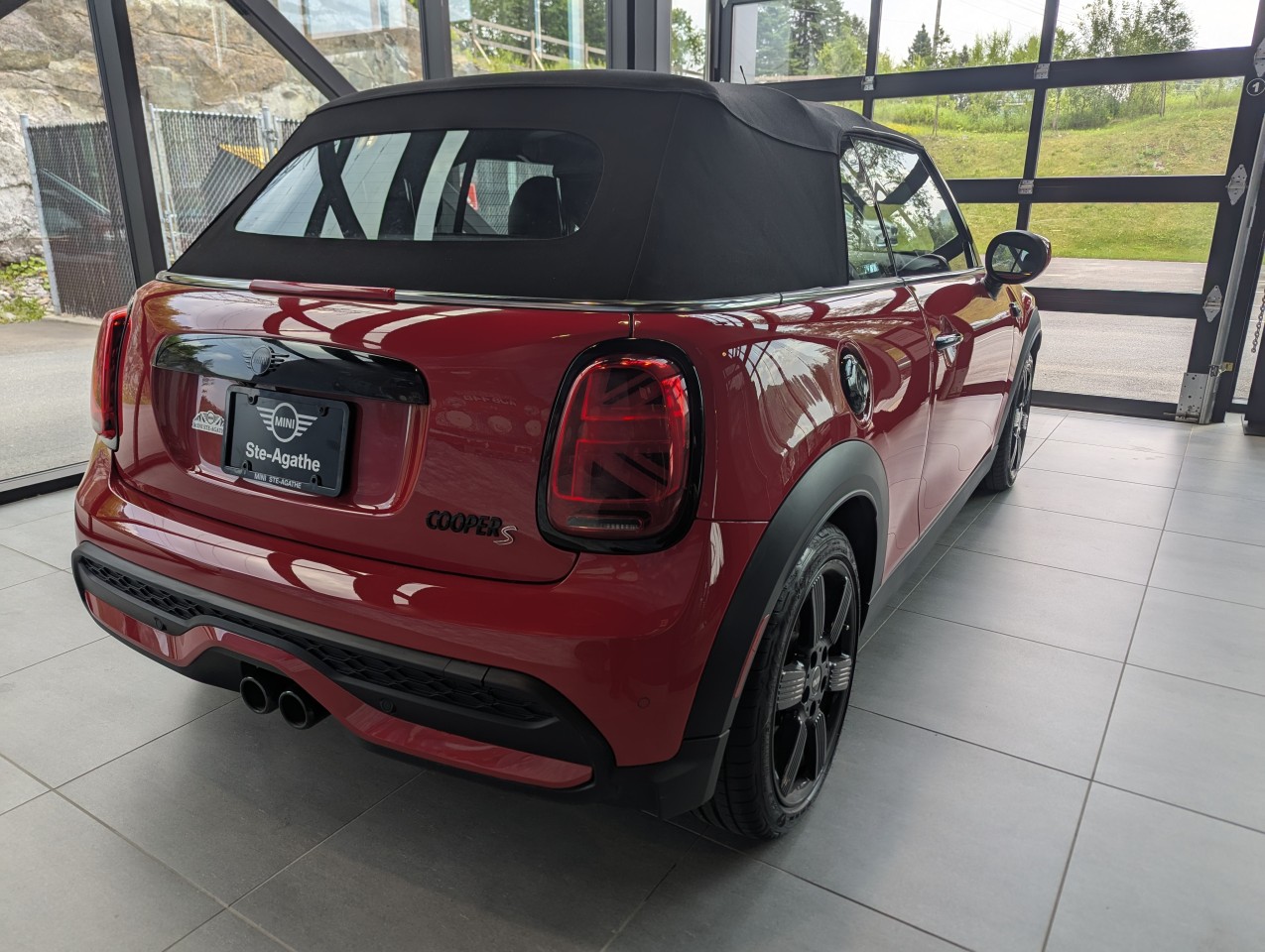 2024 Mini Cooper - Image 6