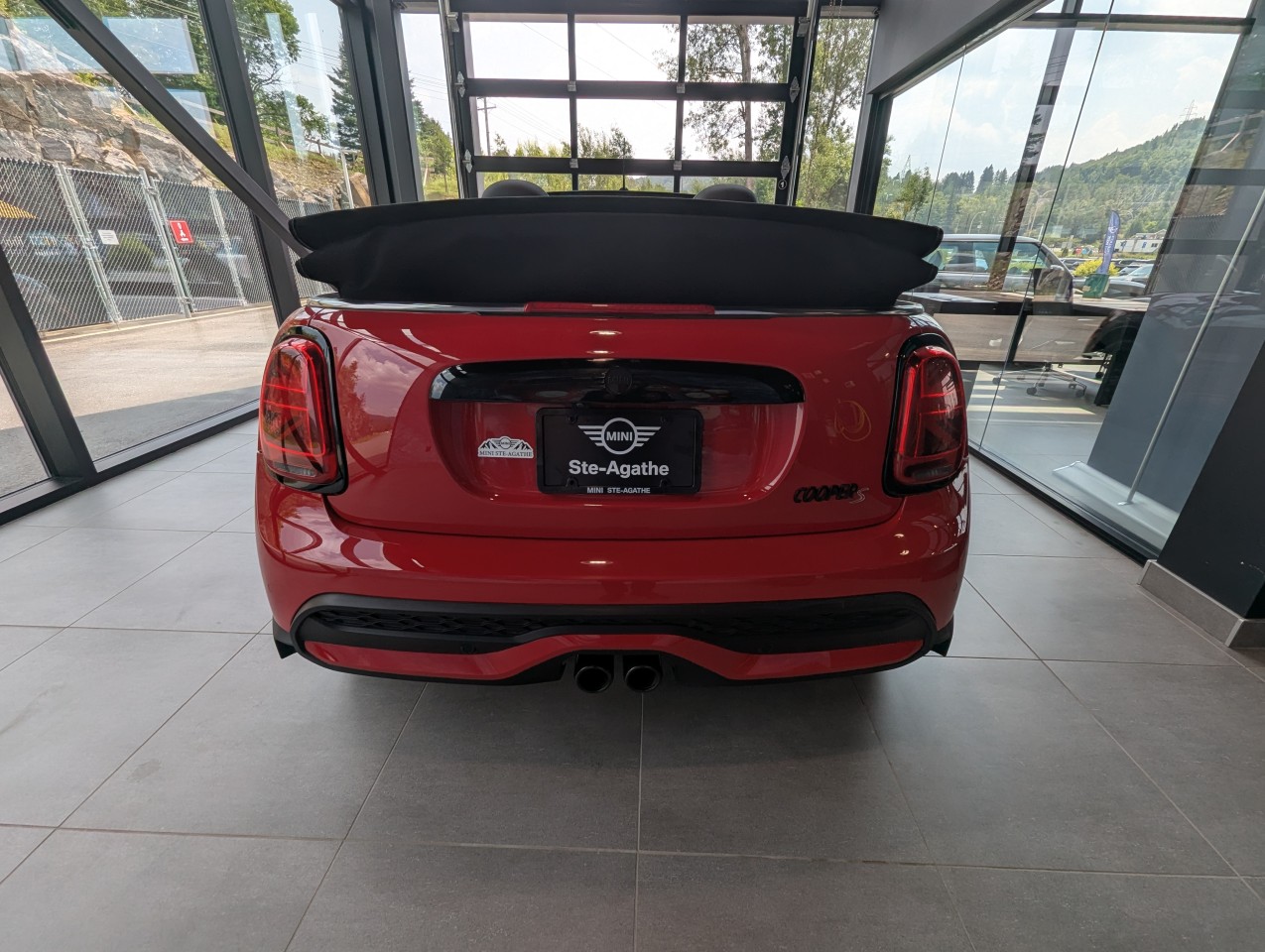 2024 Mini Cooper - Image 11