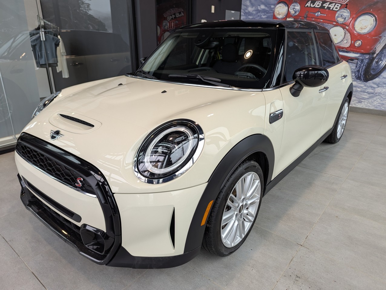2023 Mini 5 portes