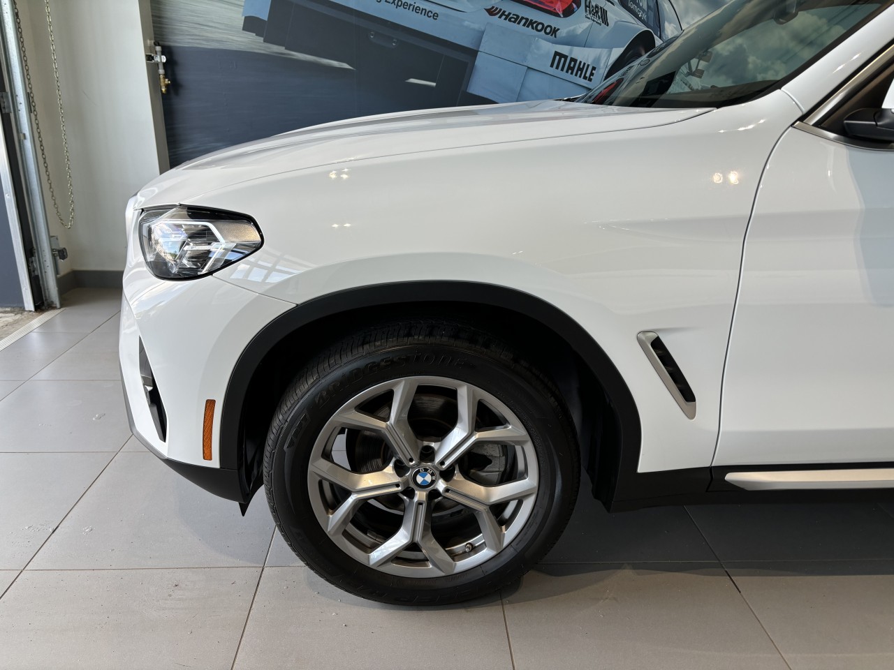 2023 BMW X3 - Image 3