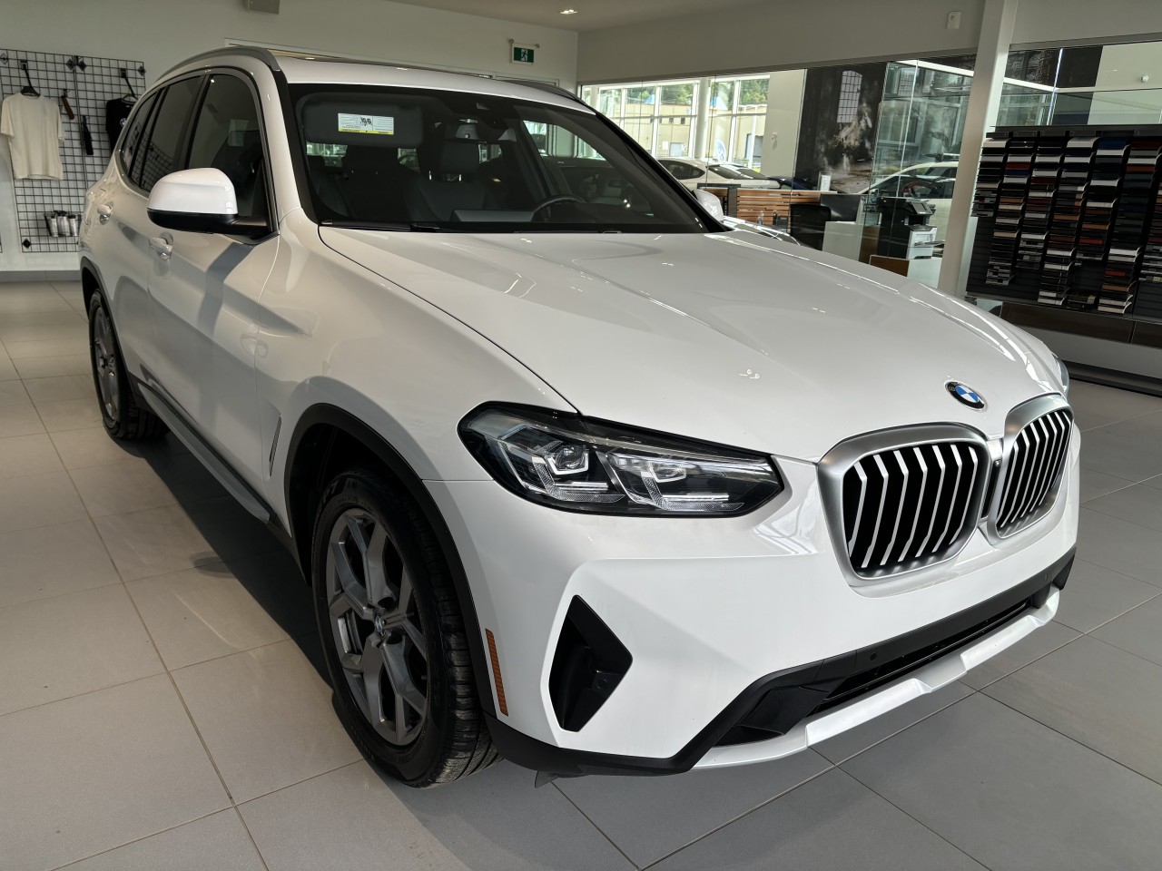 2023 BMW X3 - Image 9