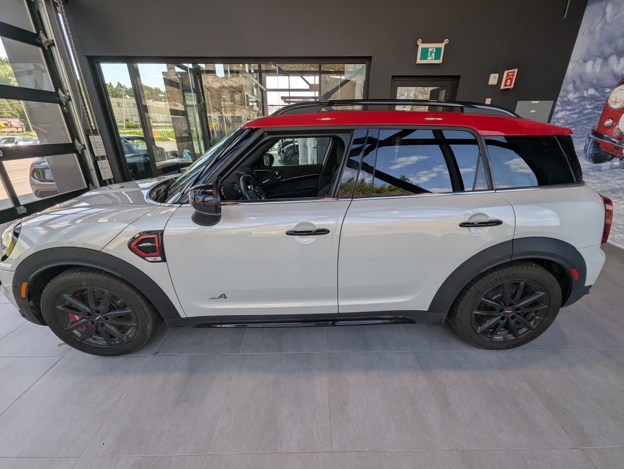 2021 Mini Cooper Countryman - Image 3