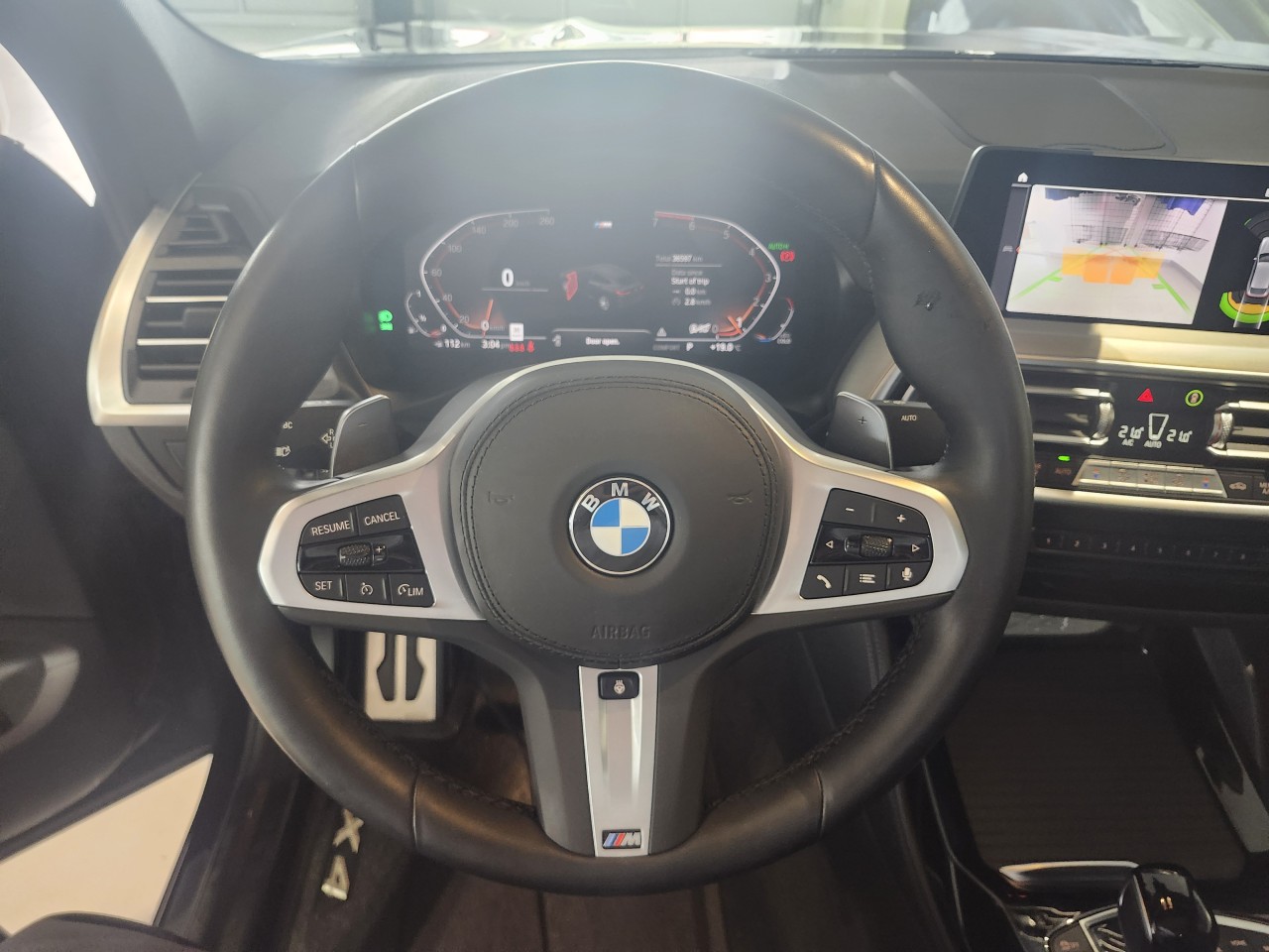 2022 BMW X4 - Image 16