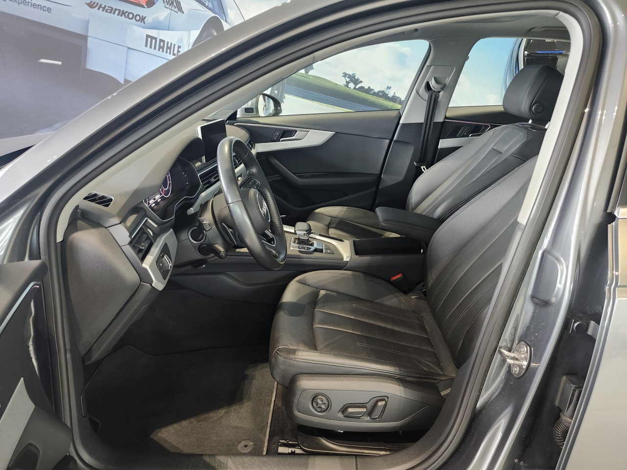 2019 Audi A4 Quattro - Image 11