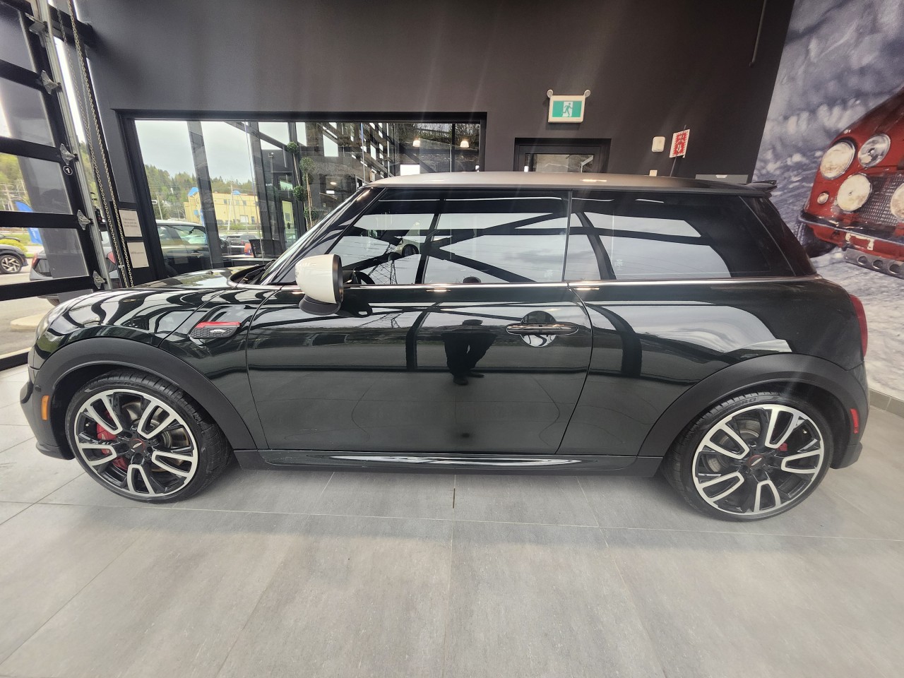 2024 Mini Cooper - Image 2