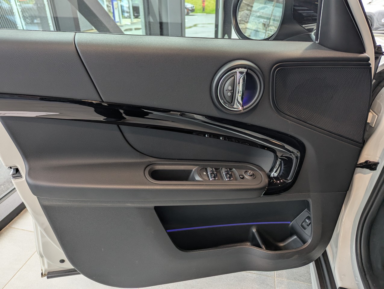 2024 Mini Cooper Countryman - Image 9