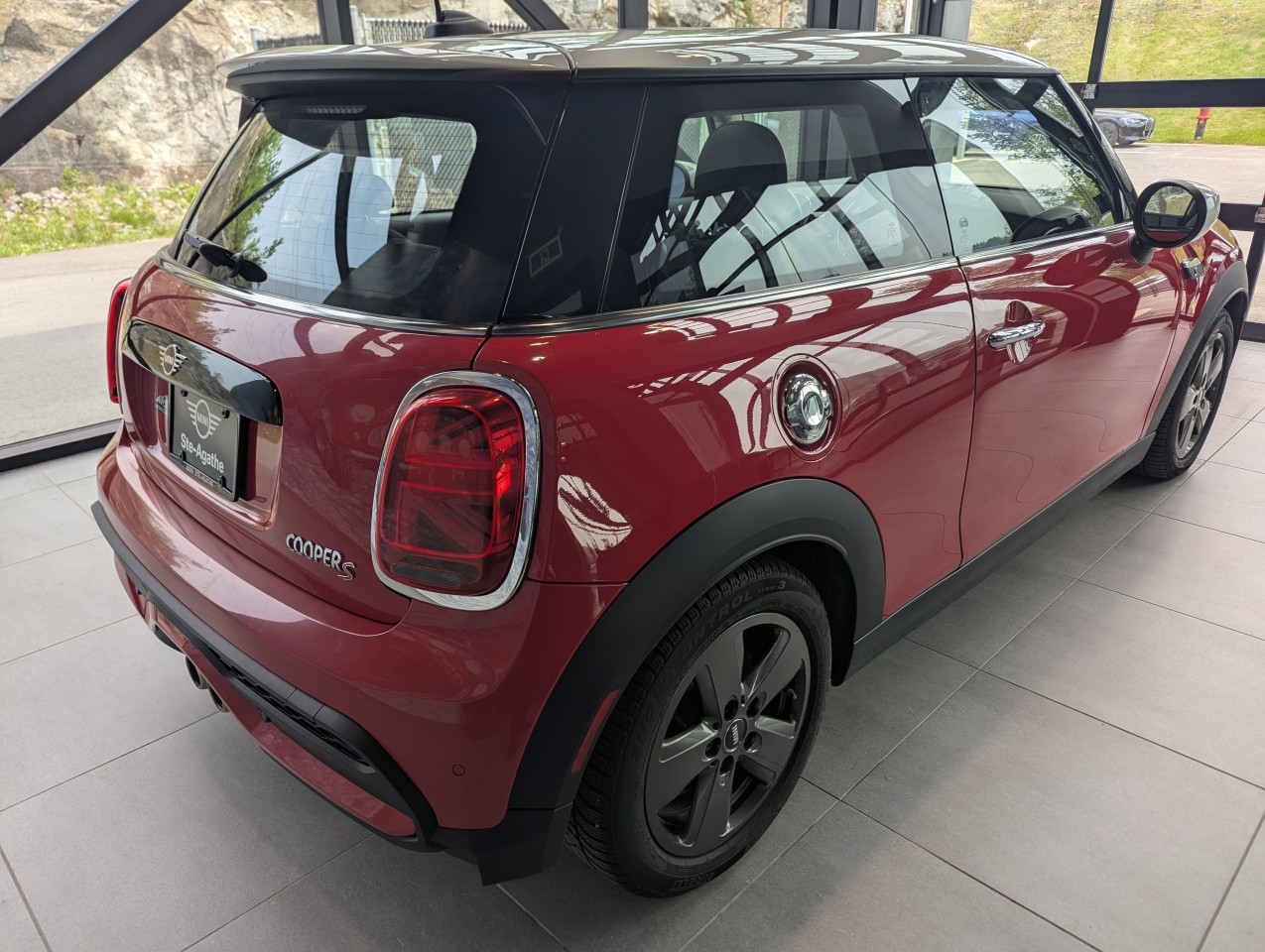 2022 Mini Cooper - Image 6