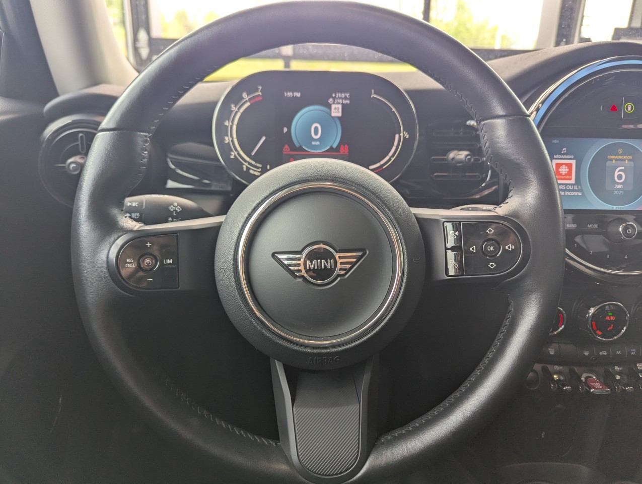 2022 Mini Cooper - Image 14