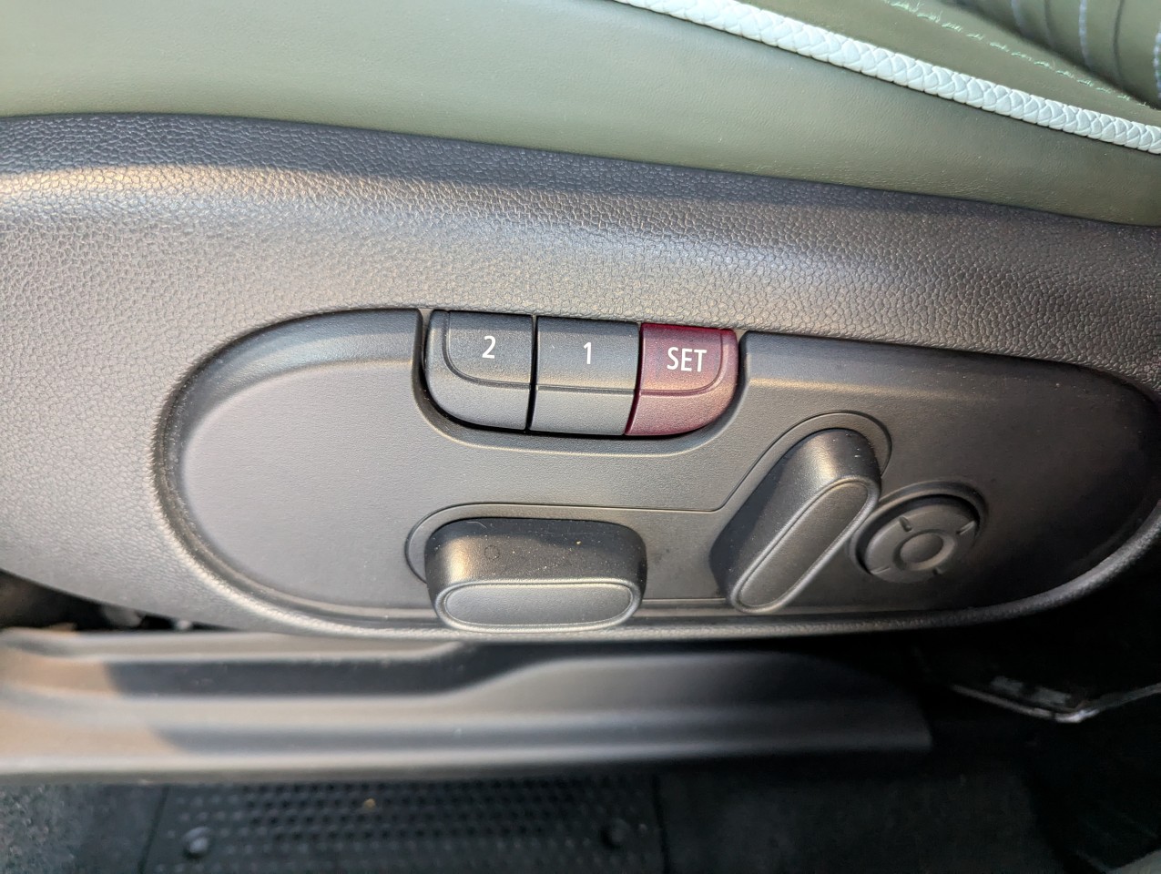 2023 Mini Cooper Countryman - Image 14