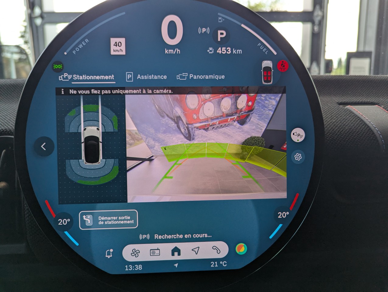 2025 Mini Cooper - Image 19