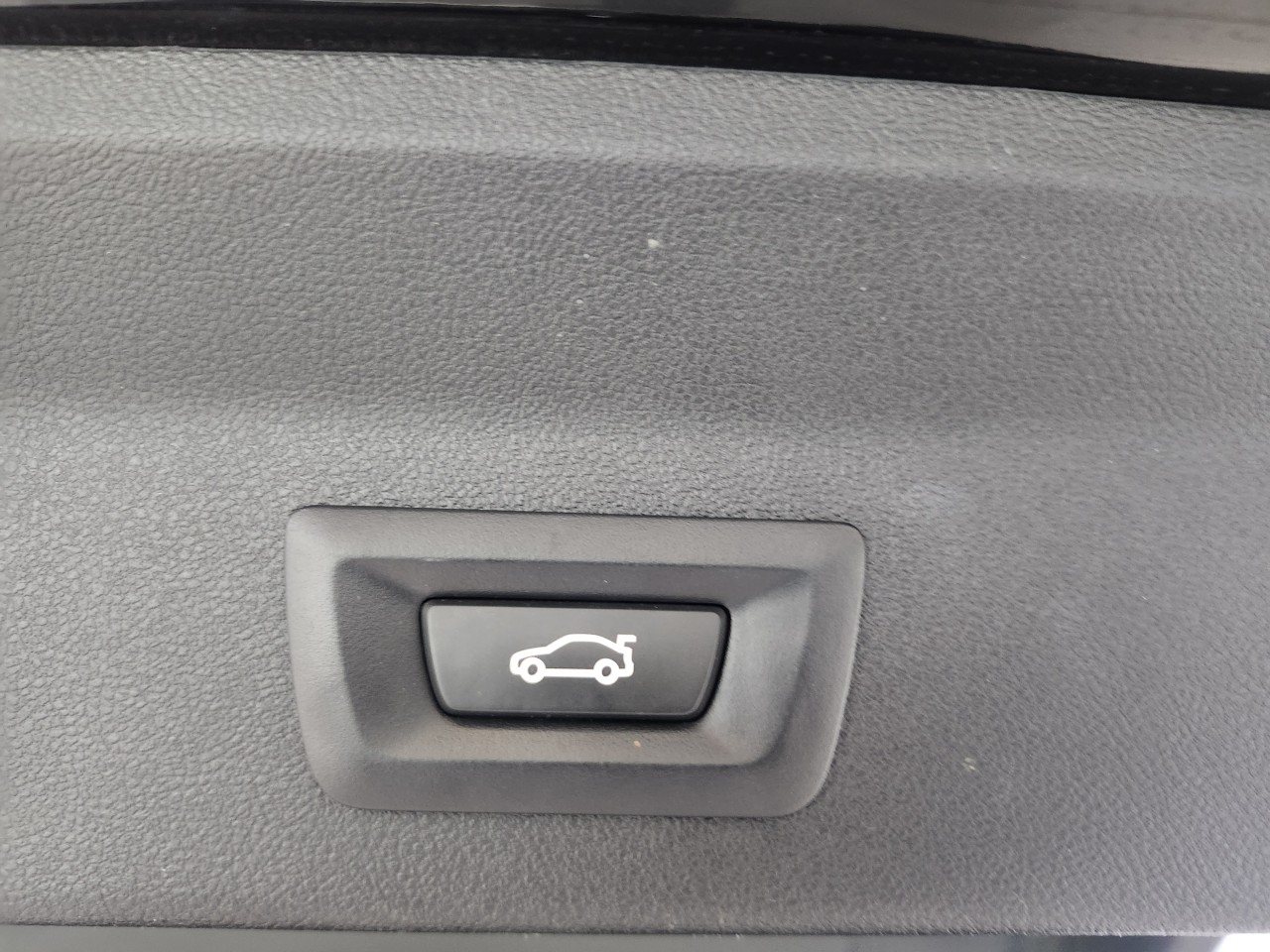 2021 BMW X3 - Image 7