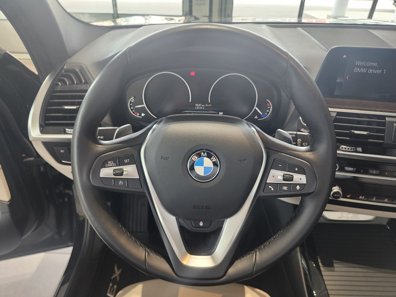 2021 BMW X3 - Image 15