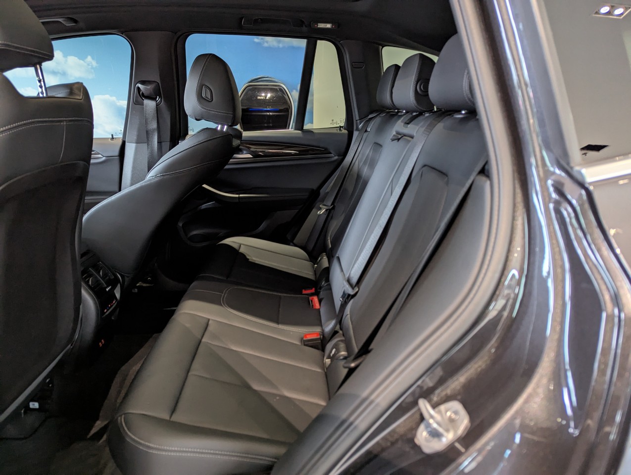 2023 BMW X3 - Image 13