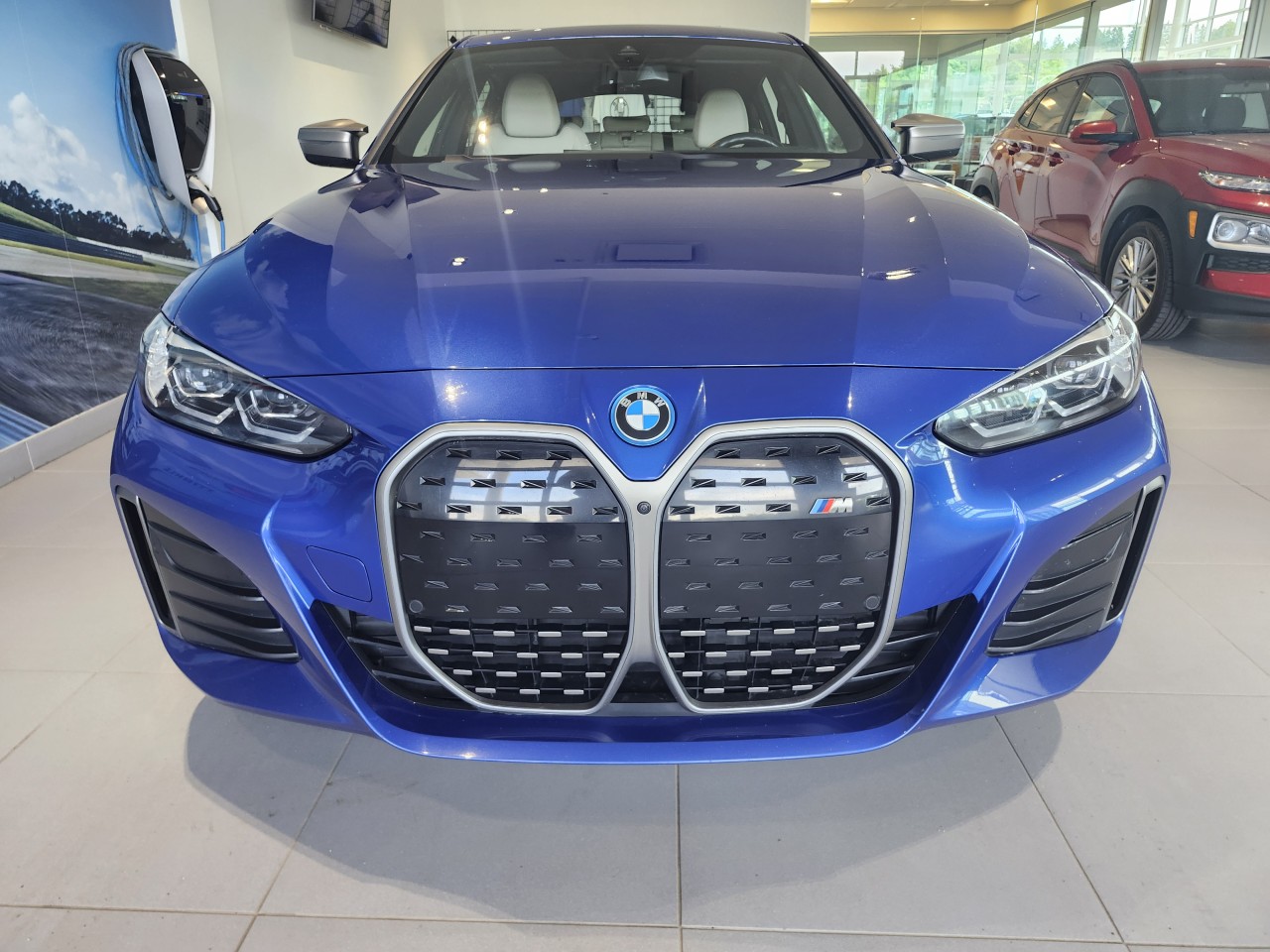 2023 BMW i4 - Image 10