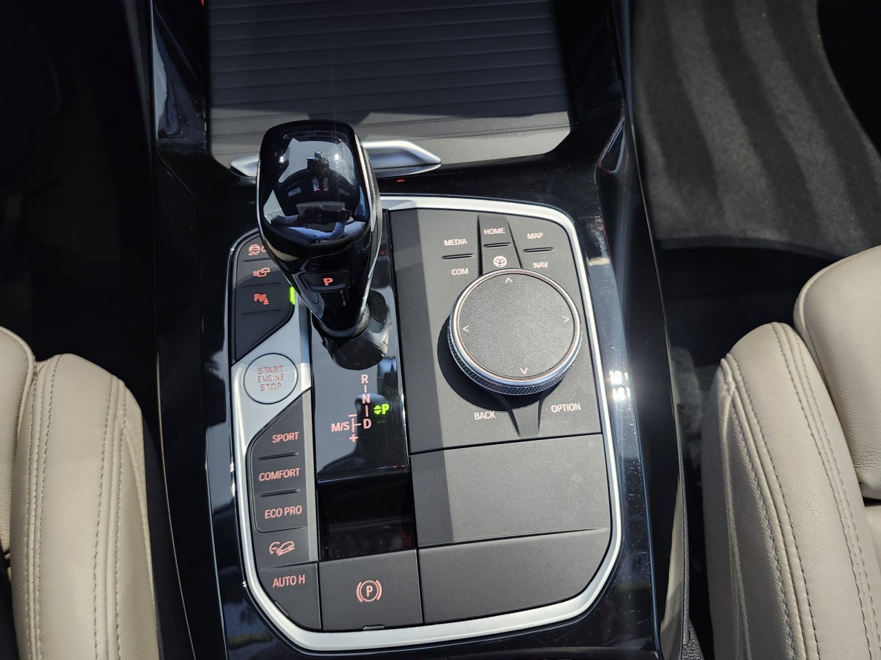 2022 BMW X3 - Image 22