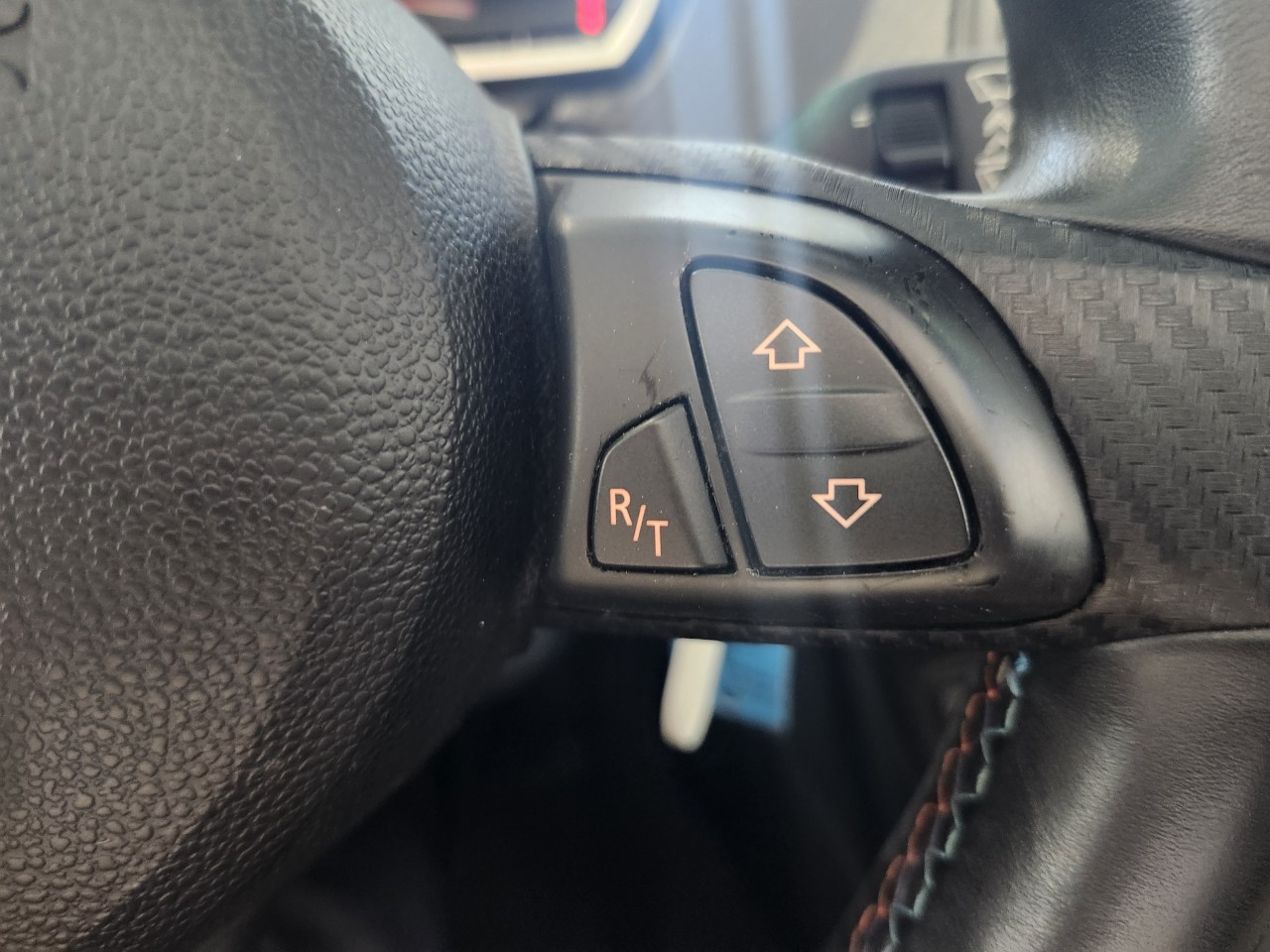 2006 BMW Z4 - Image 12