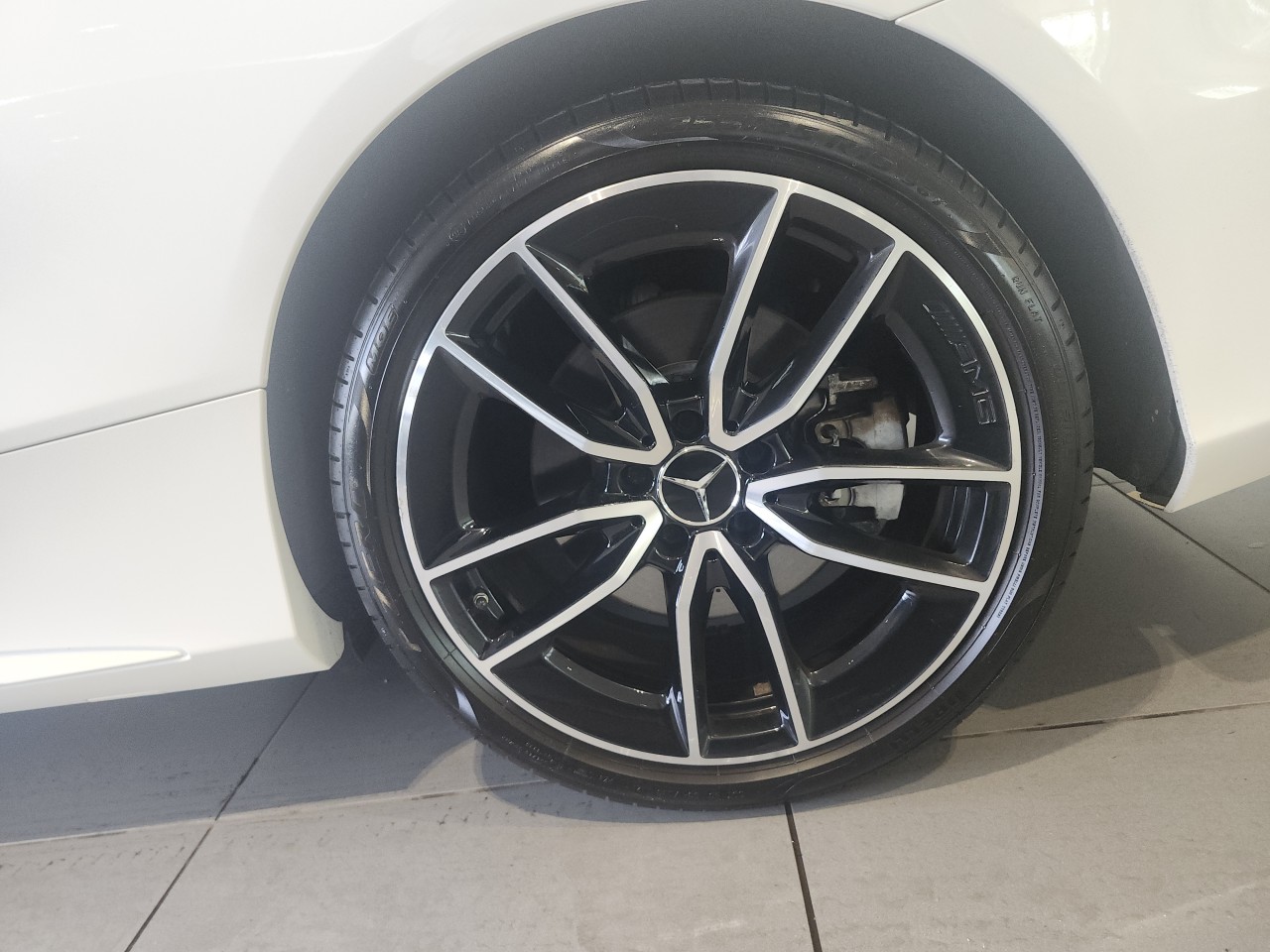 2019 Mercedes-Benz C43 AMG - Image 3