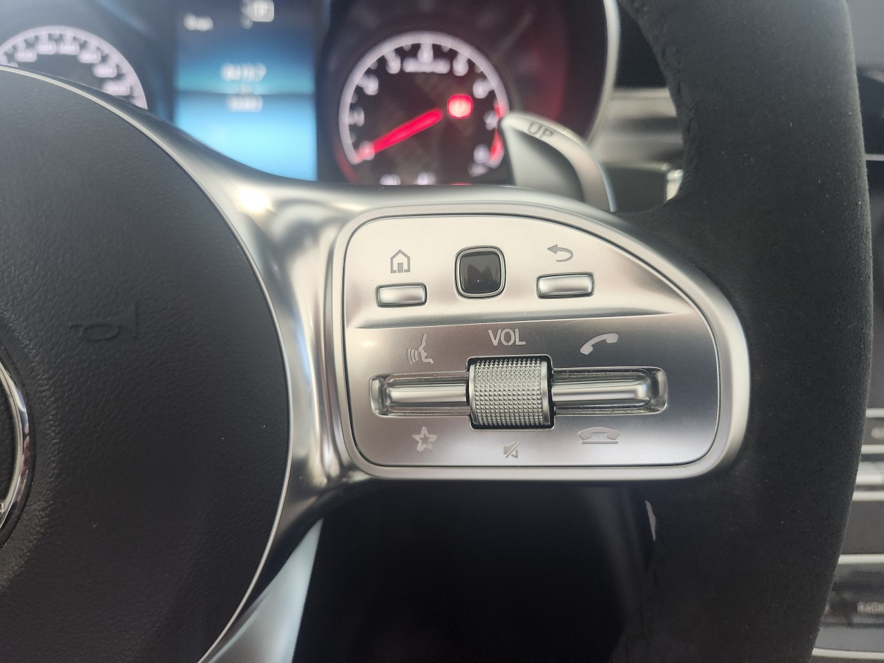 2019 Mercedes-Benz C43 AMG - Image 13