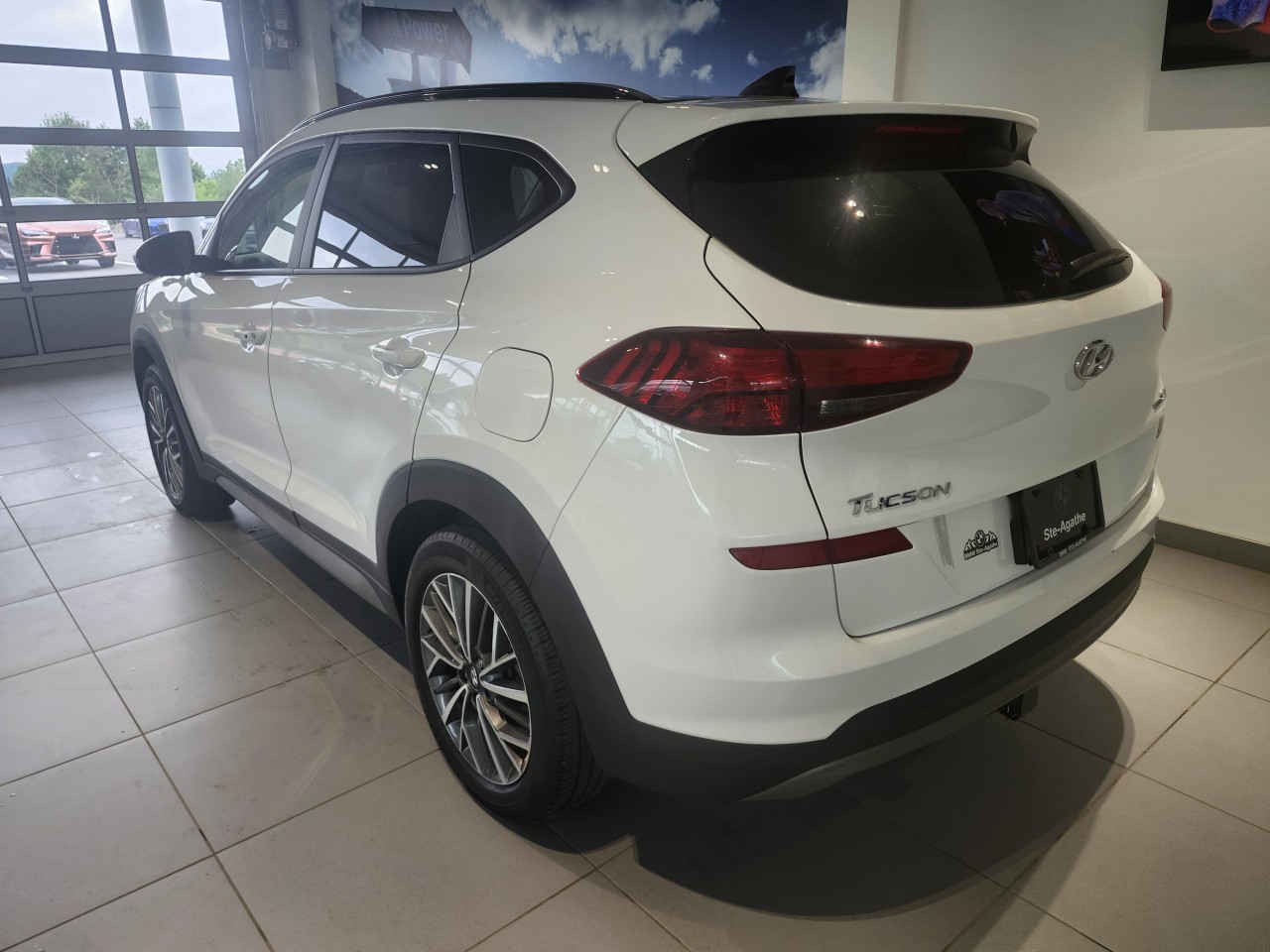 2021 Hyundai Tucson - Image 4