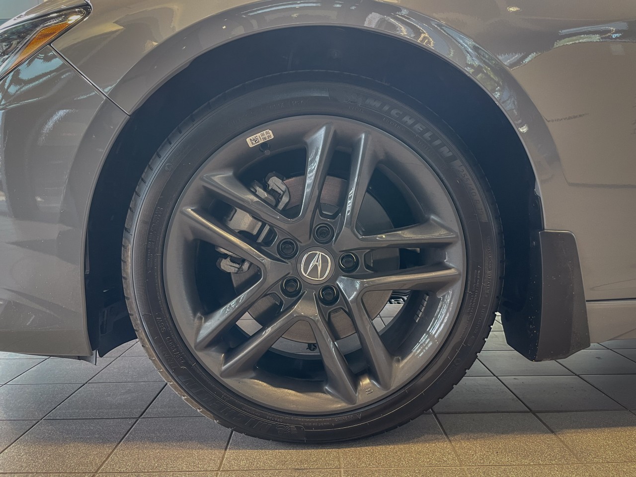 2025 Acura TLX - Image 10