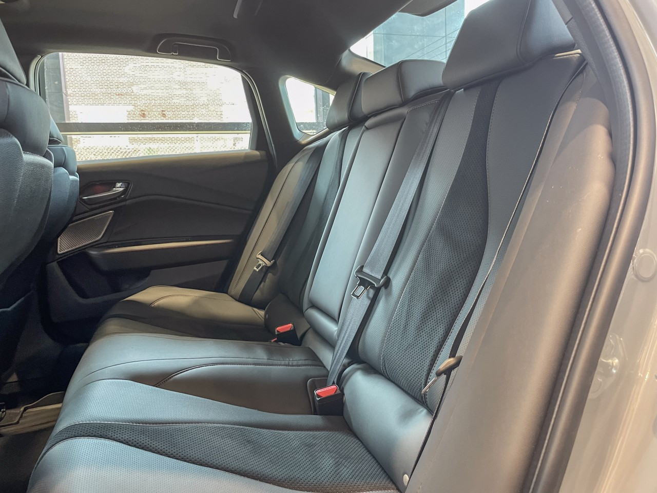 2025 Acura TLX - Image 12