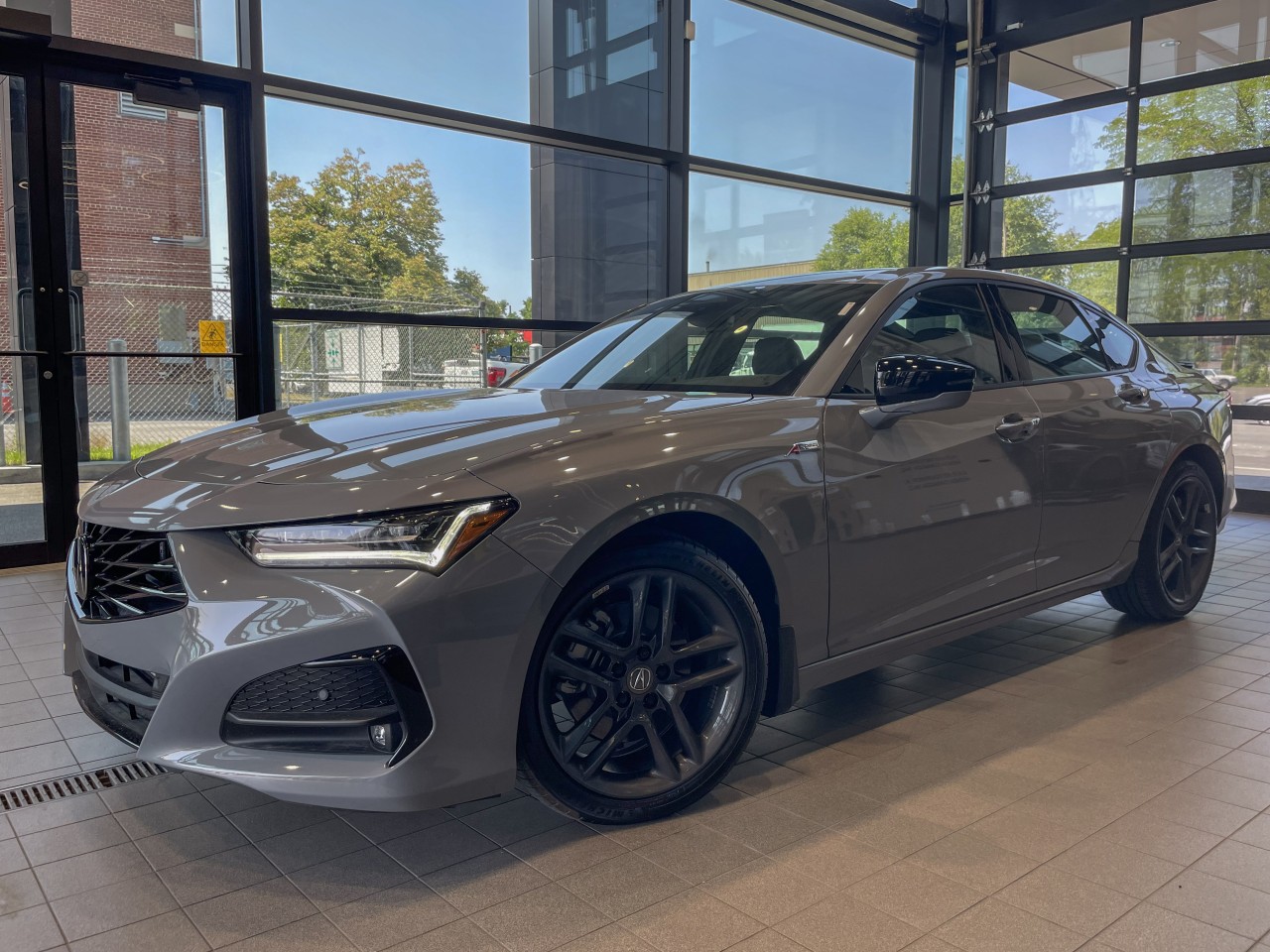 2025 Acura TLX - Image 4