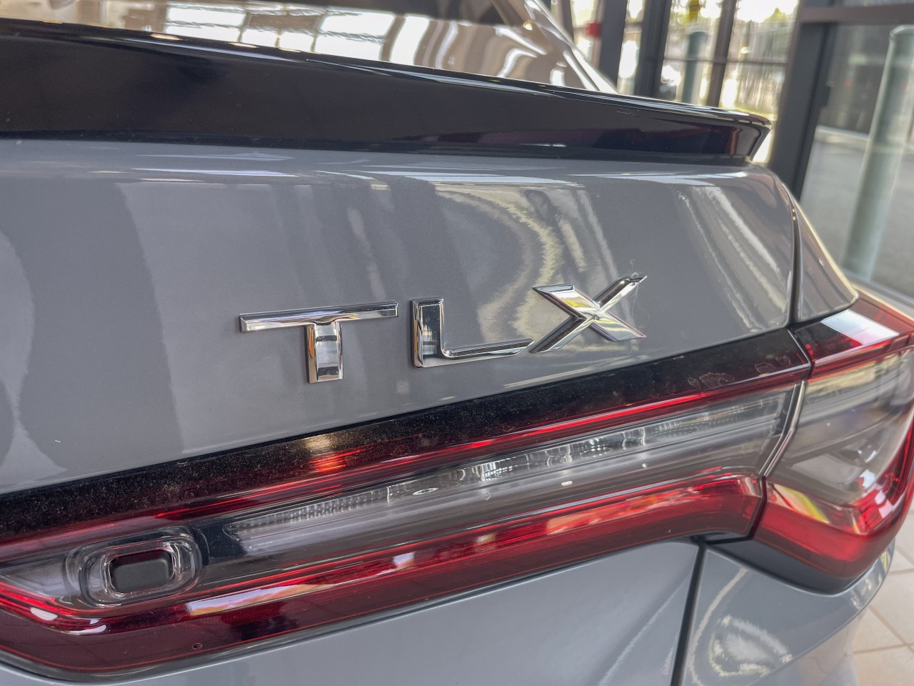 2025 Acura TLX - Image 8