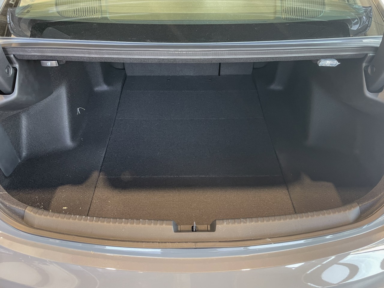 2025 Acura TLX - Image 17