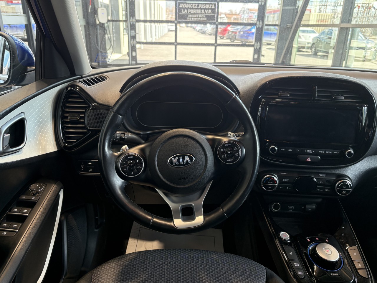 2021 Kia Soul EV - Image 14