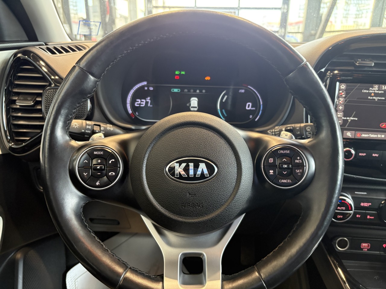 2021 Kia Soul EV - Image 16