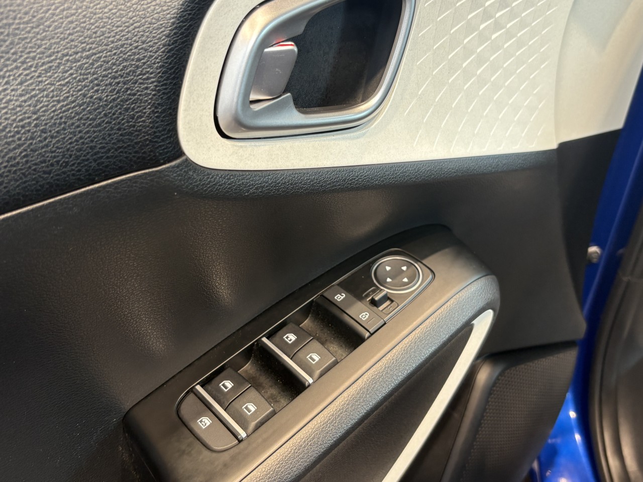 2021 Kia Soul EV - Image 19