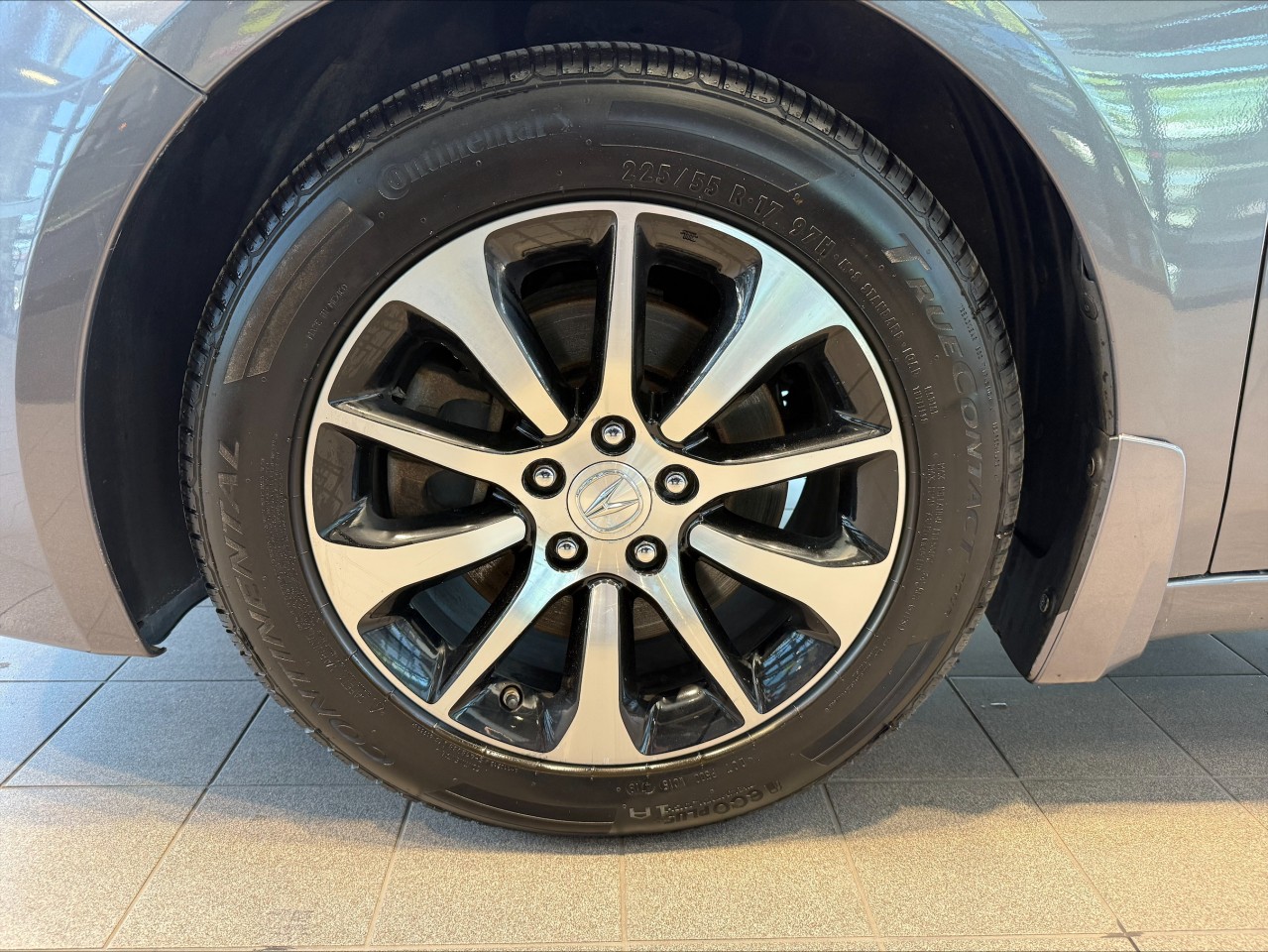 2017 Acura TLX - Image 7