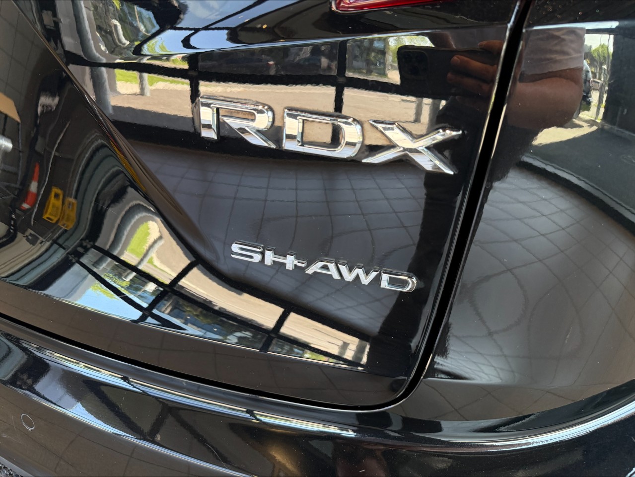 2023 Acura RDX - Image 7
